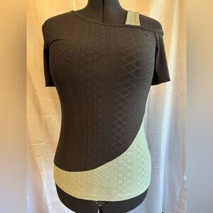 Black and Green Knit Top. Medium